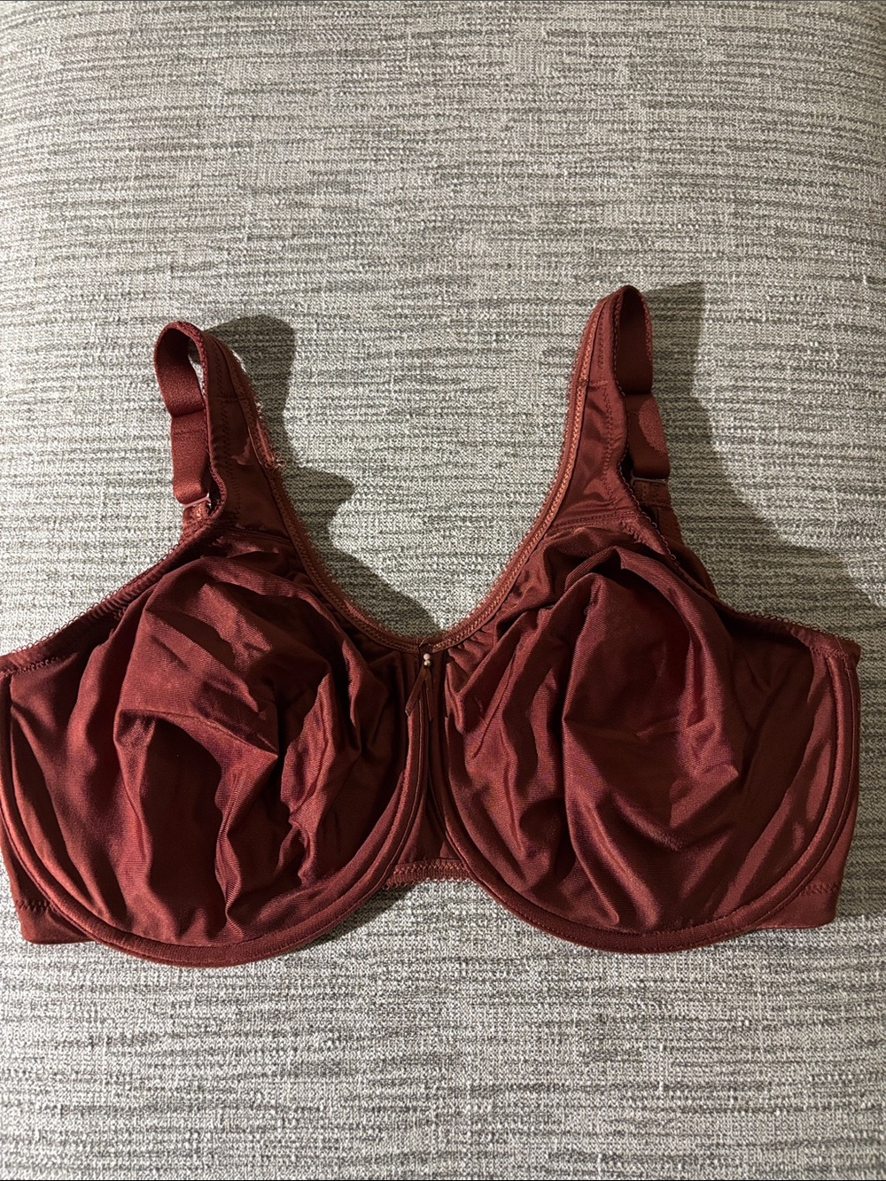 Women's Underwire Bra in Deep Burgundy 36H